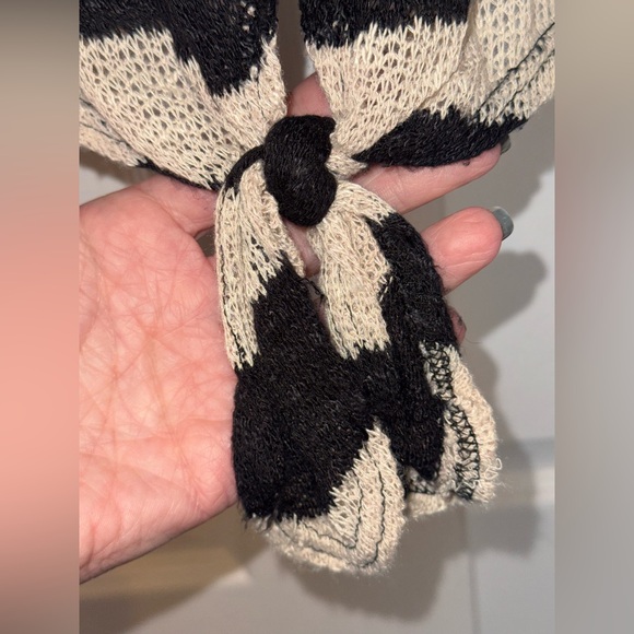 Boho Striped Lightweight Sweater Tie Front Small - Picture 5 of 7